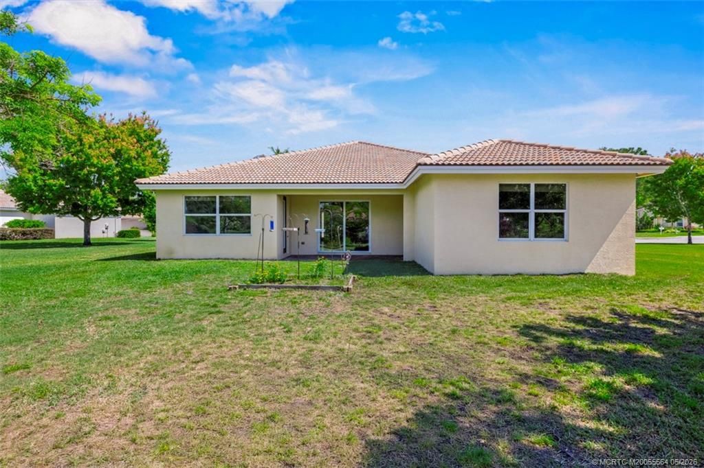 418 NE Abaca Way, Jensen Beach, FL 34957 Photo