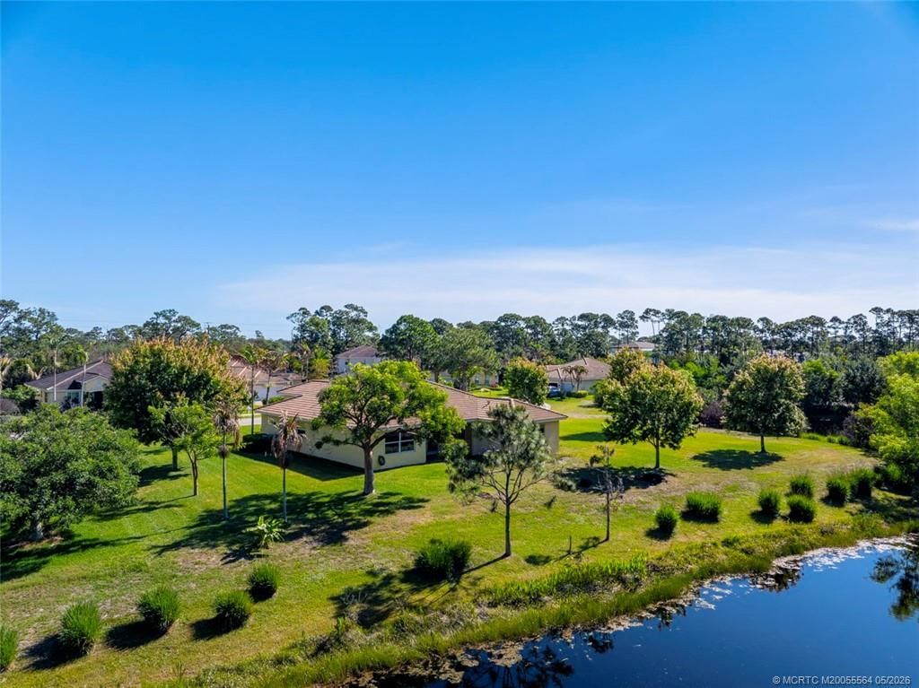 418 NE Abaca Way, Jensen Beach, FL 34957 Photo