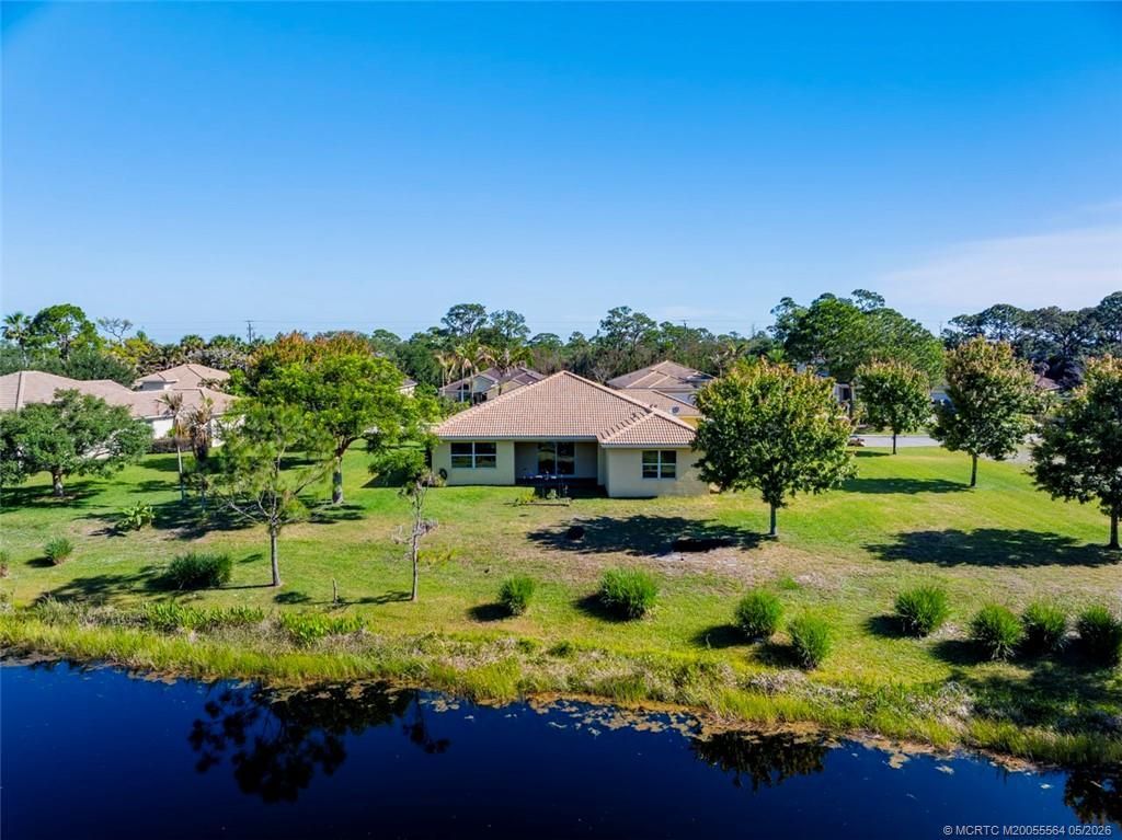 418 NE Abaca Way, Jensen Beach, FL 34957 Photo