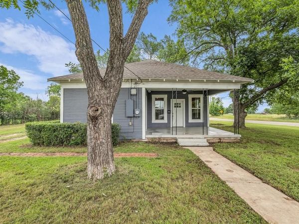 620 Washington Street, McGregor, TX 76657