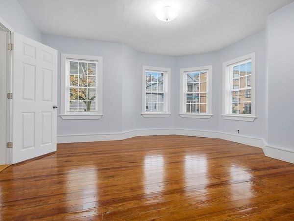 42-46 Wyeth St, Unit 1, Malden, MA 02148