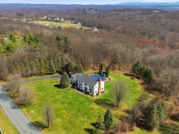 462 Ridge Road , Campbell Hall, NY 10916