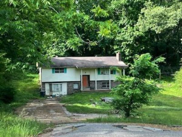 653 W Robinson Street, Hernando, MS 38632