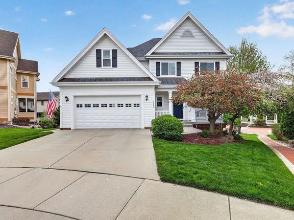 1500 Kentlands Court, Waunakee, WI 53597