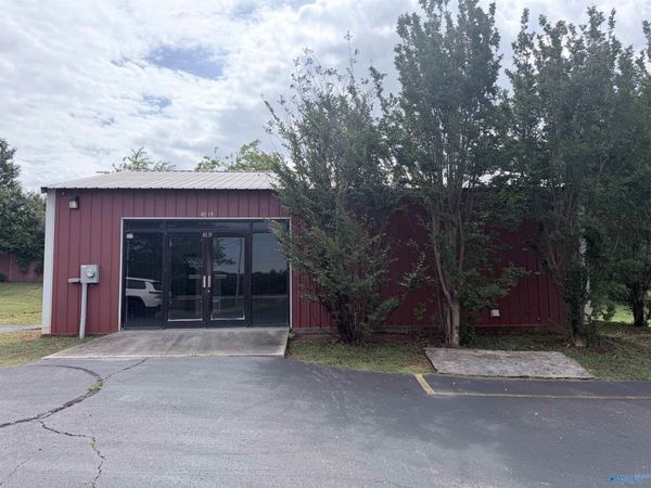 4019 Old Railroad Bed Road, Harvest, AL 35749