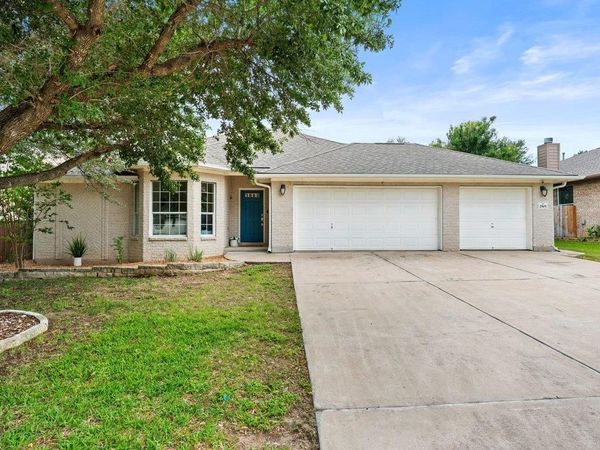 2505 Granite Creek DR, Leander, TX 78641
