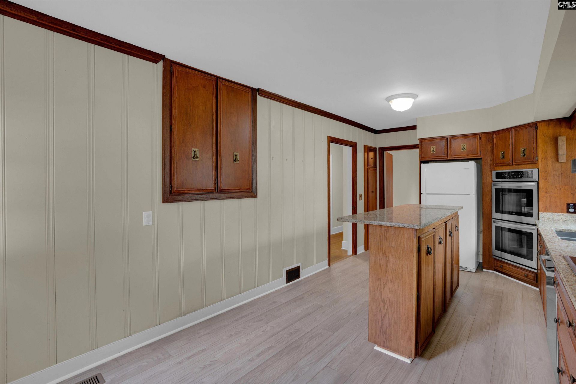 220 Nance Street  Photo 14