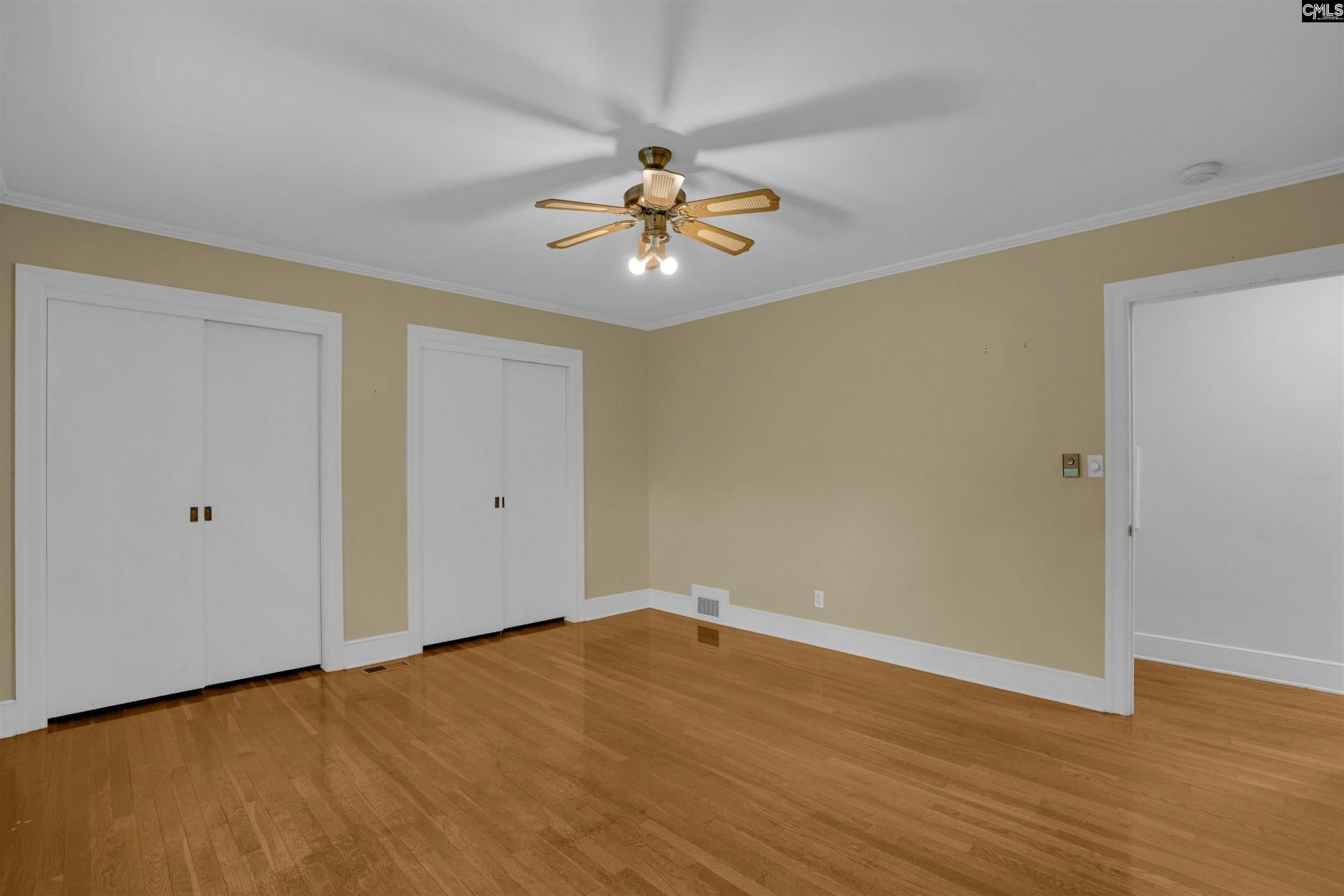 220 Nance Street Photo 22