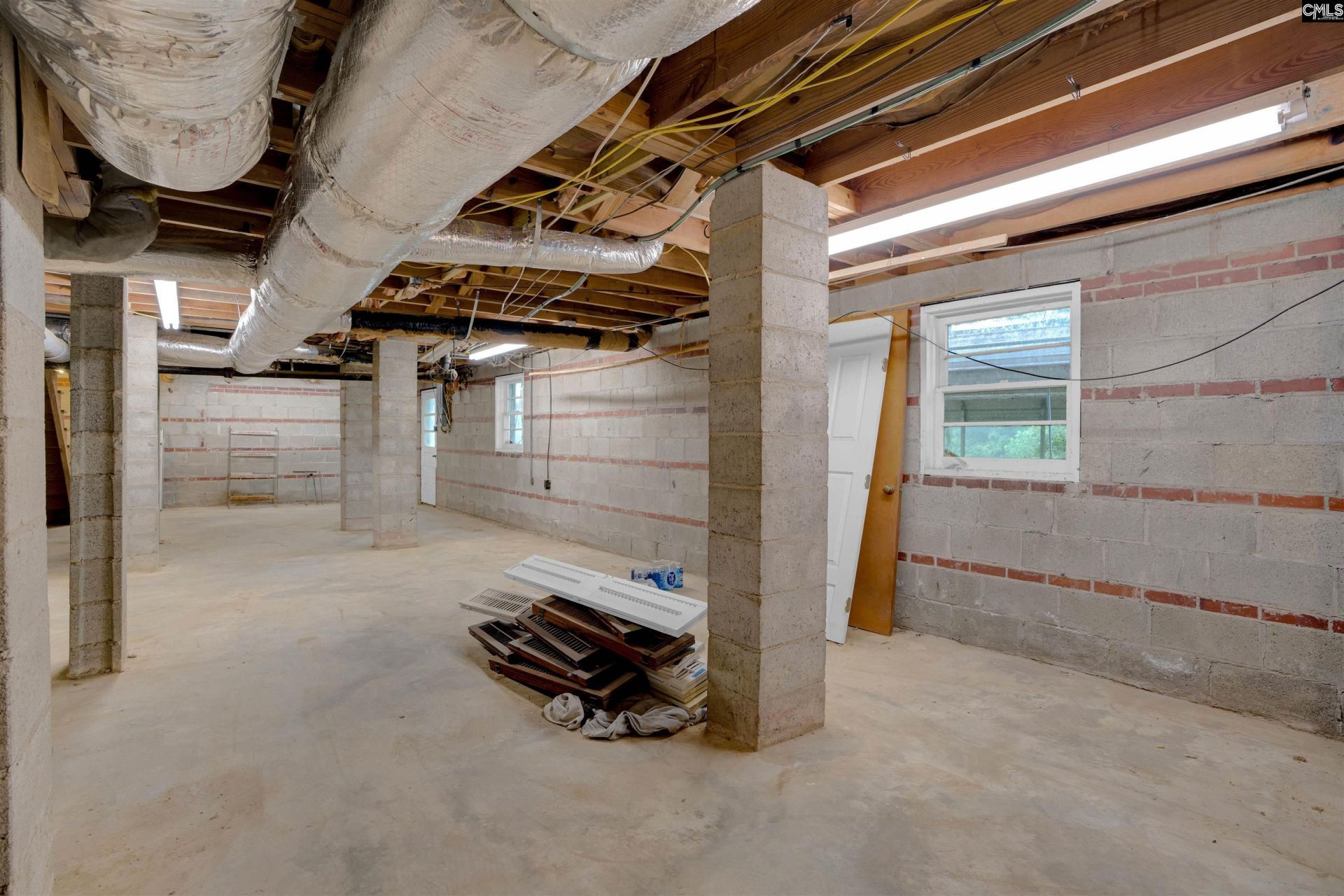 220 Nance Street Photo 32