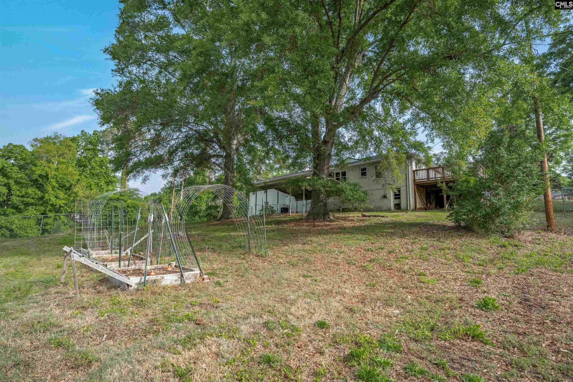 220 Nance Street  Photo 37