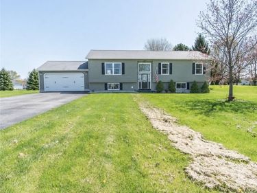 2 Grant Street, Dexter, NY 13634