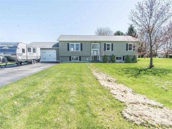 2 Grant Street , Dexter, NY 13634