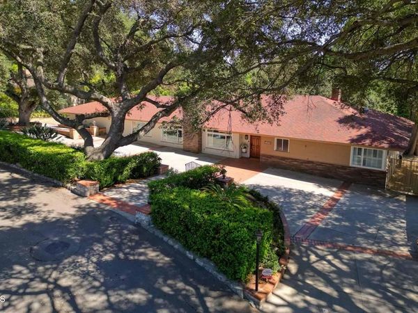 4762 Rosebank Drive, La Canada Flintridge, CA 91011