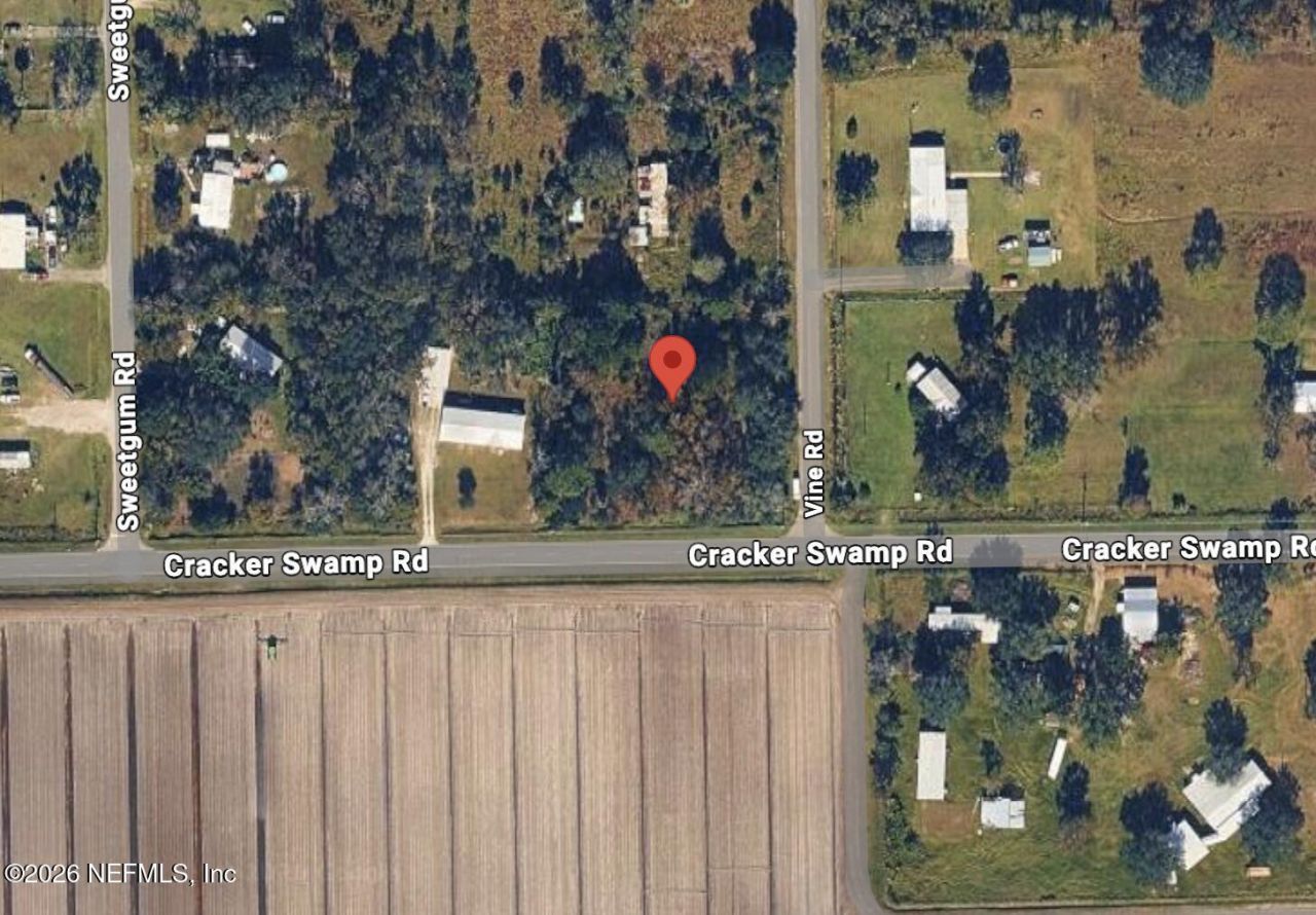 158 E Cracker Swamp Road, East Palatka, FL 32131 Photo