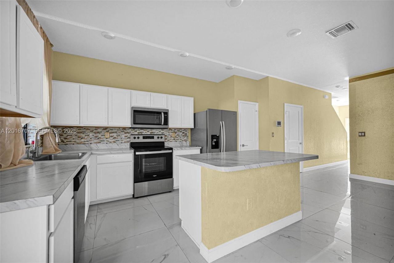 1130 SW 6th Ct , Homestead, FL 33034 Photo