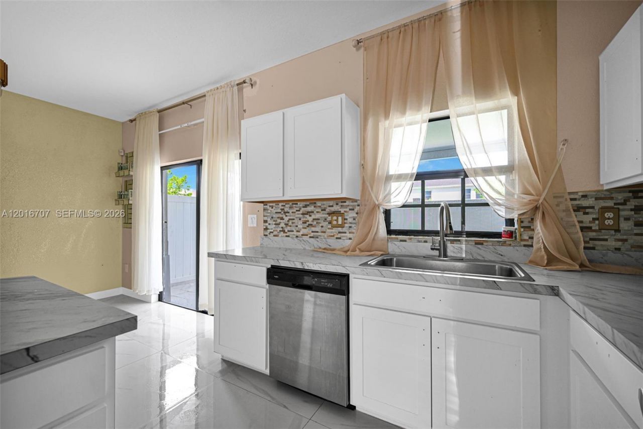 1130 SW 6th Ct , Homestead, FL 33034 Photo