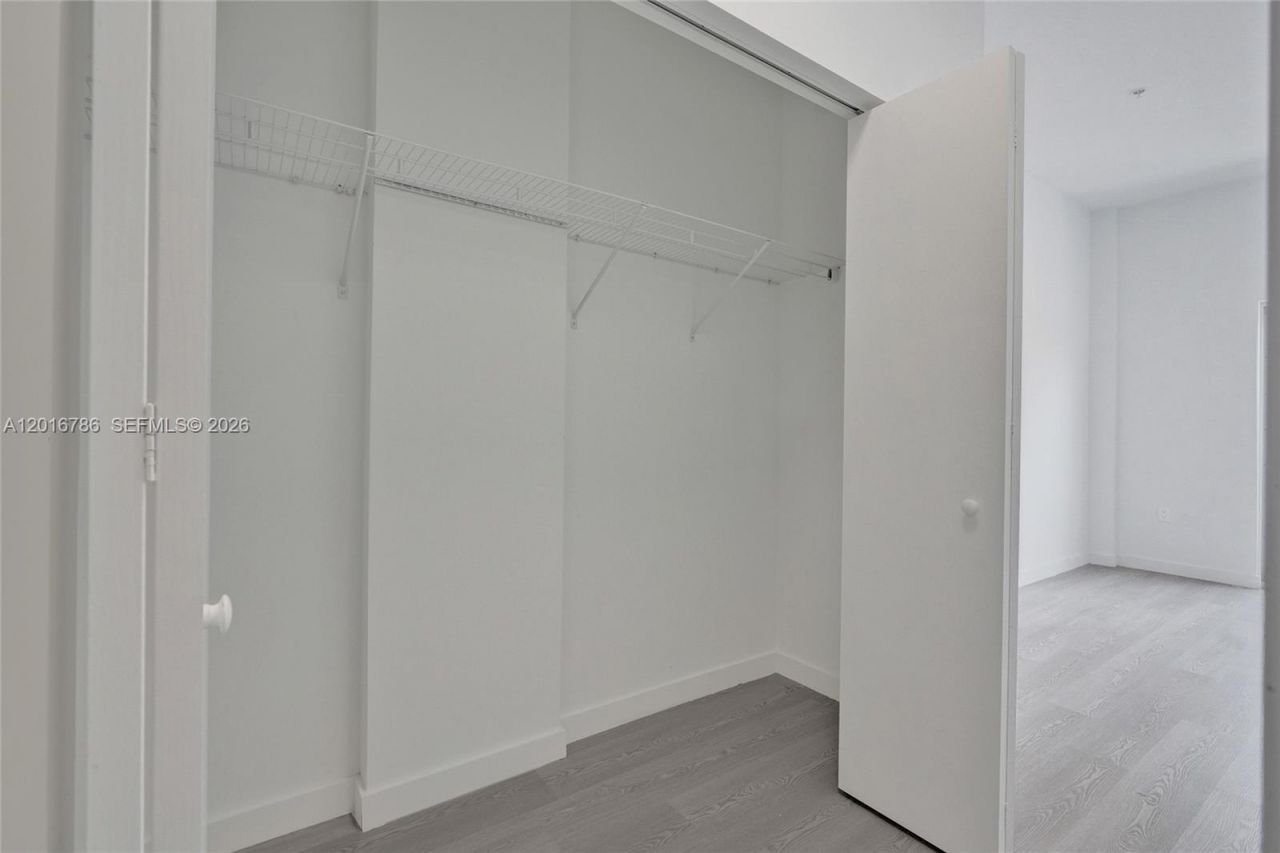 1567 NW 1st St , Unit 9, Miami, FL 33125 Photo