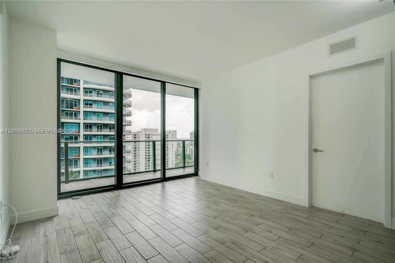 1300 S Miami Ave , Unit 1709, Miami, FL 33130 Photo