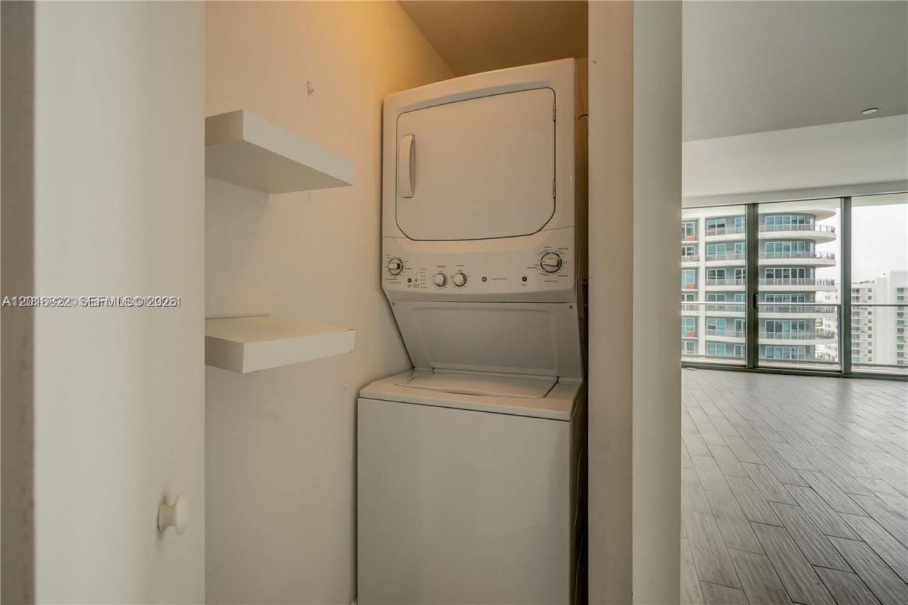 1300 S Miami Ave , Unit 1709, Miami, FL 33130 Photo