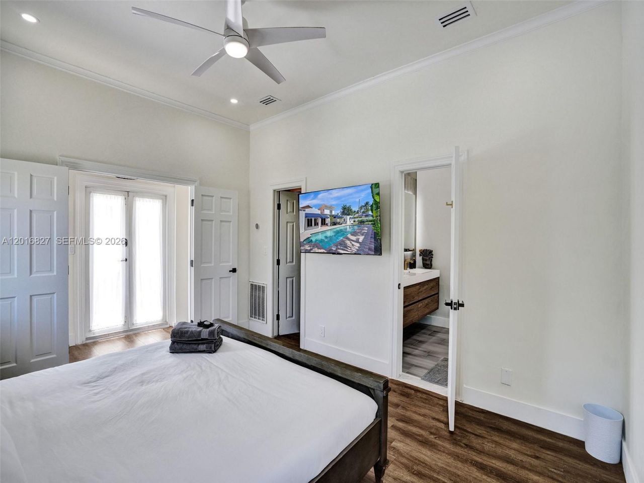 1128 Tyler St , Hollywood, FL 33019 Photo