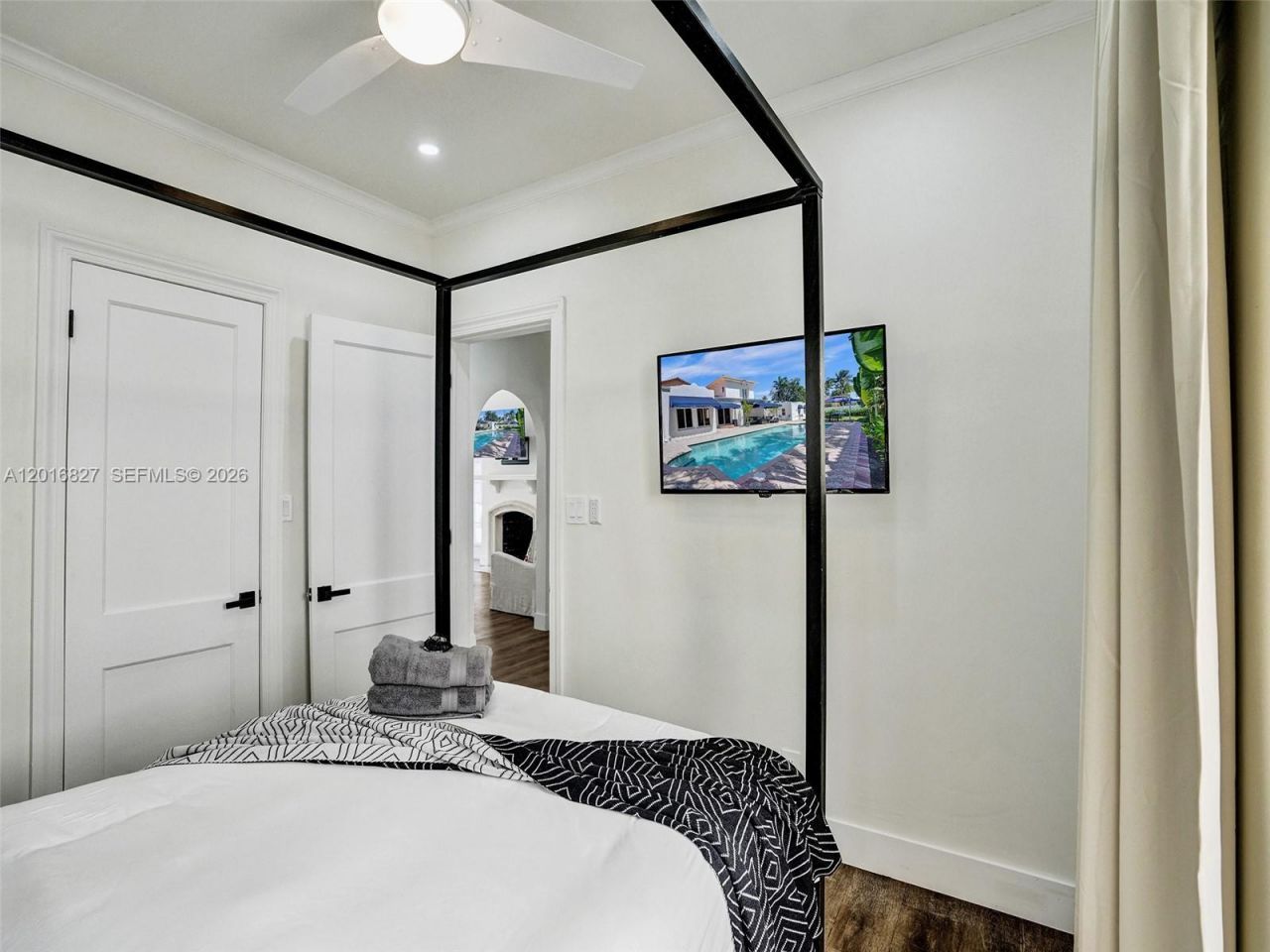1128 Tyler St , Hollywood, FL 33019 Photo