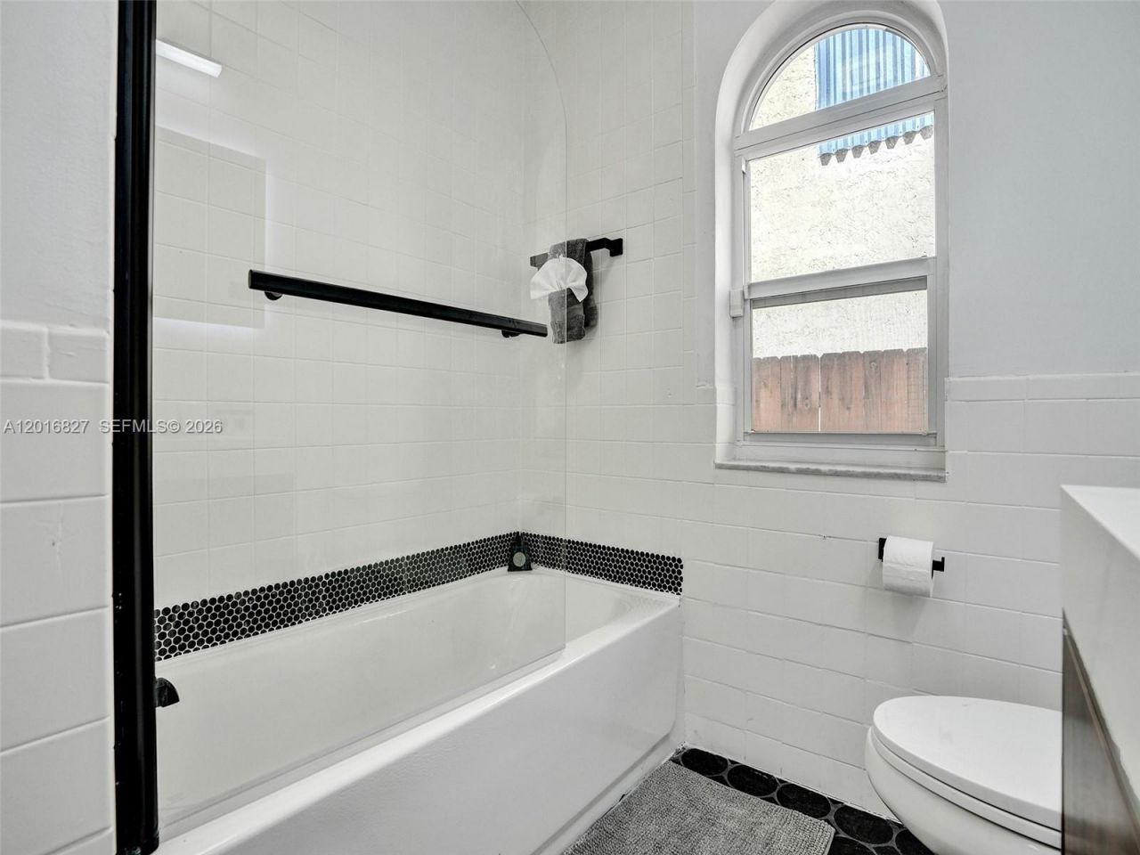 1128 Tyler St , Hollywood, FL 33019 Photo