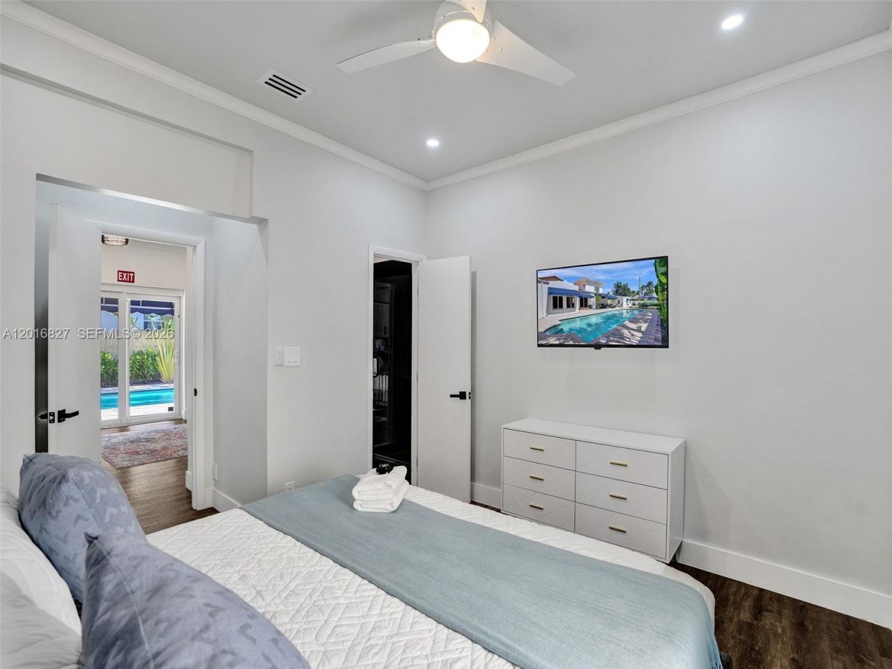 1128 Tyler St , Hollywood, FL 33019 Photo