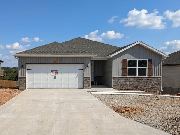 910 Shorthorn Lane, Marshfield, MO 65706