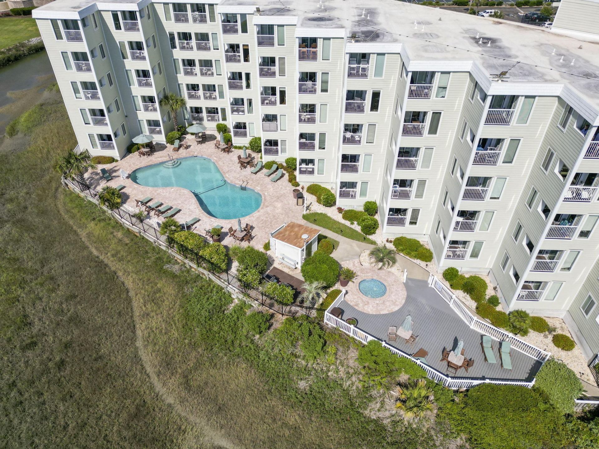 9400 Shore Dr. Photo 6