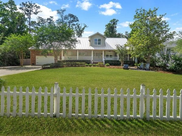 222 COFFEE Street , Mandeville, LA 70448