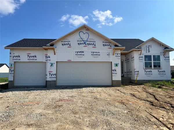 530 Ashton Drive NE, Mt Vernon, IA 52314