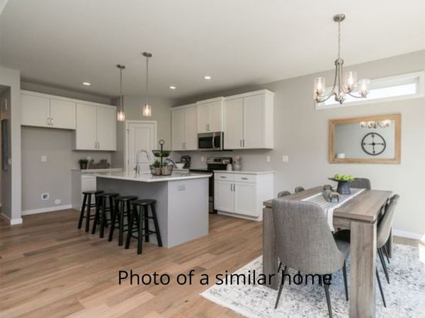 530 Ashton Drive NE, Mt Vernon, IA 52314