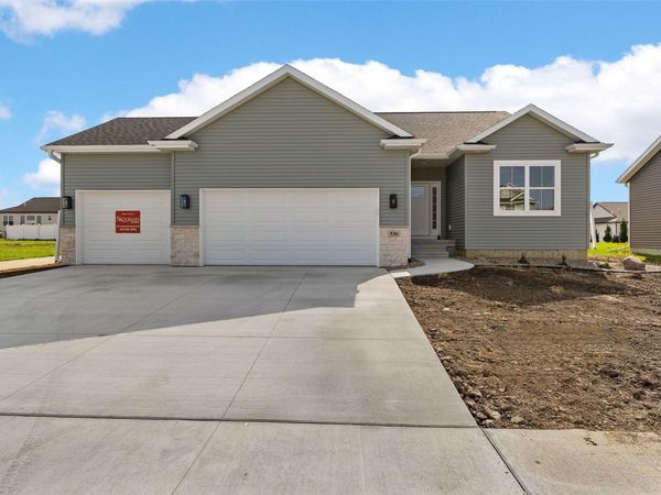 530 Ashton Drive NE, Mt Vernon, IA 52314