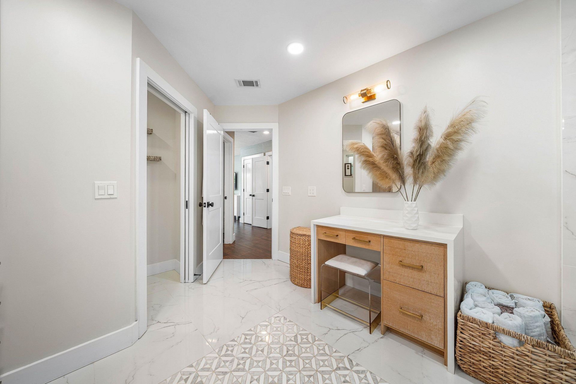 916 SW 37th Court, Boynton Beach, FL 33435 Photo