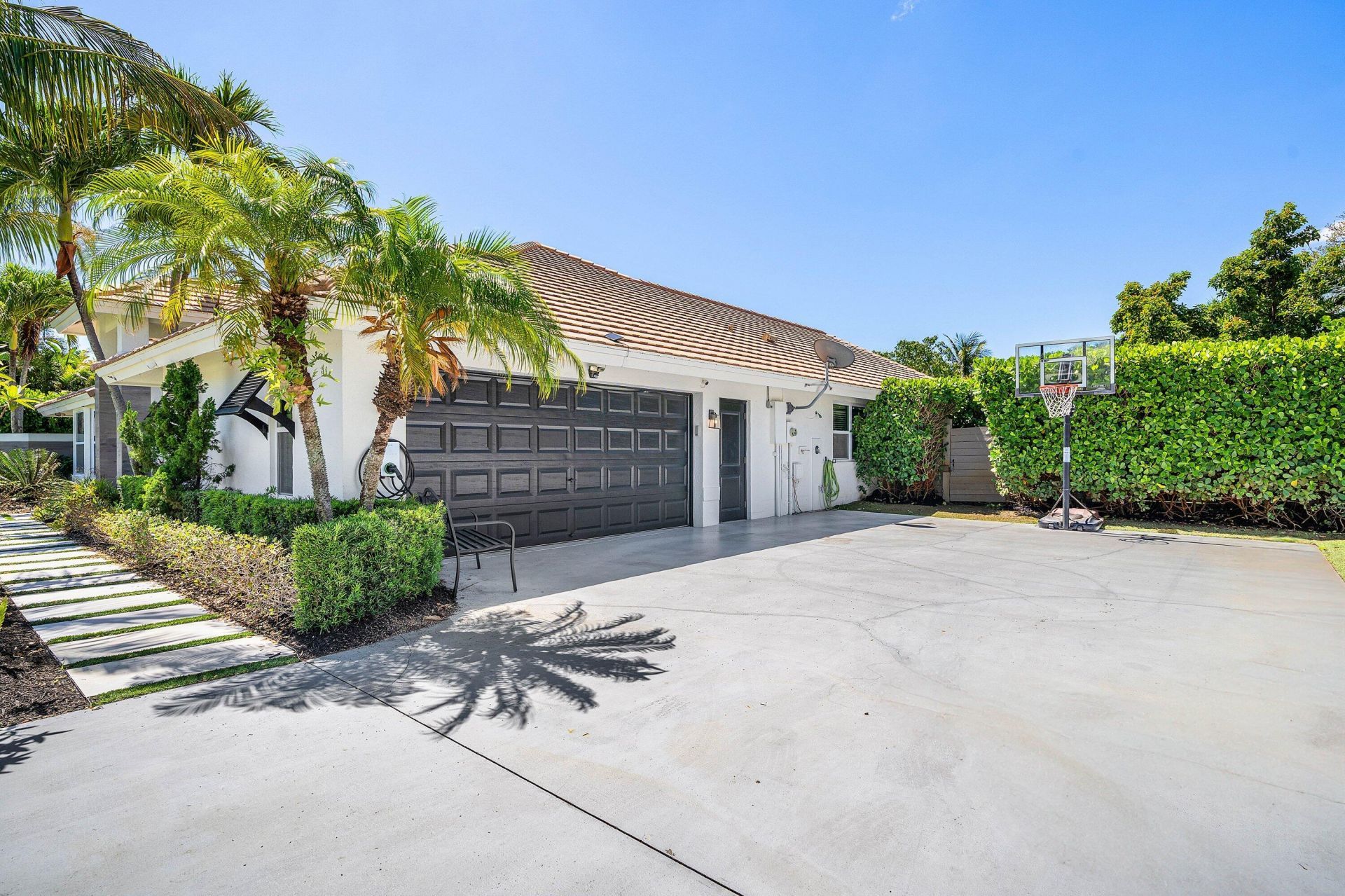 916 SW 37th Court, Boynton Beach, FL 33435 Photo