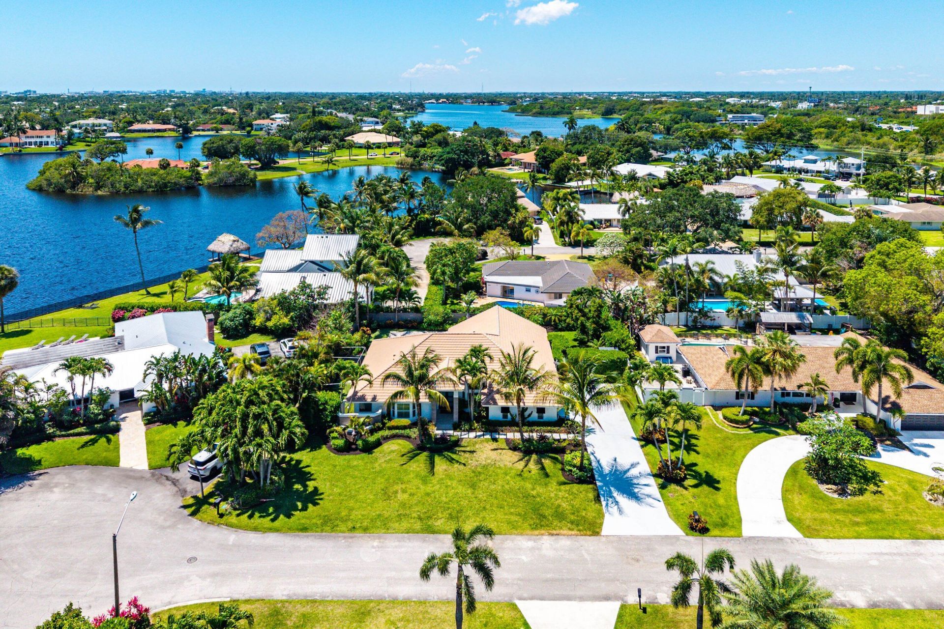 916 SW 37th Court, Boynton Beach, FL 33435 Photo
