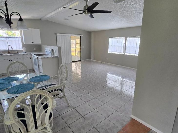 5550 Hemingway Court, Unit 1, Fort Pierce, FL 34982