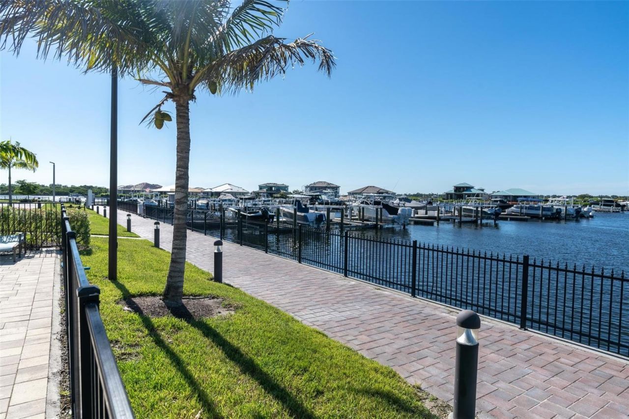 2217 6th Street E, Palmetto, FL 34221 Photo