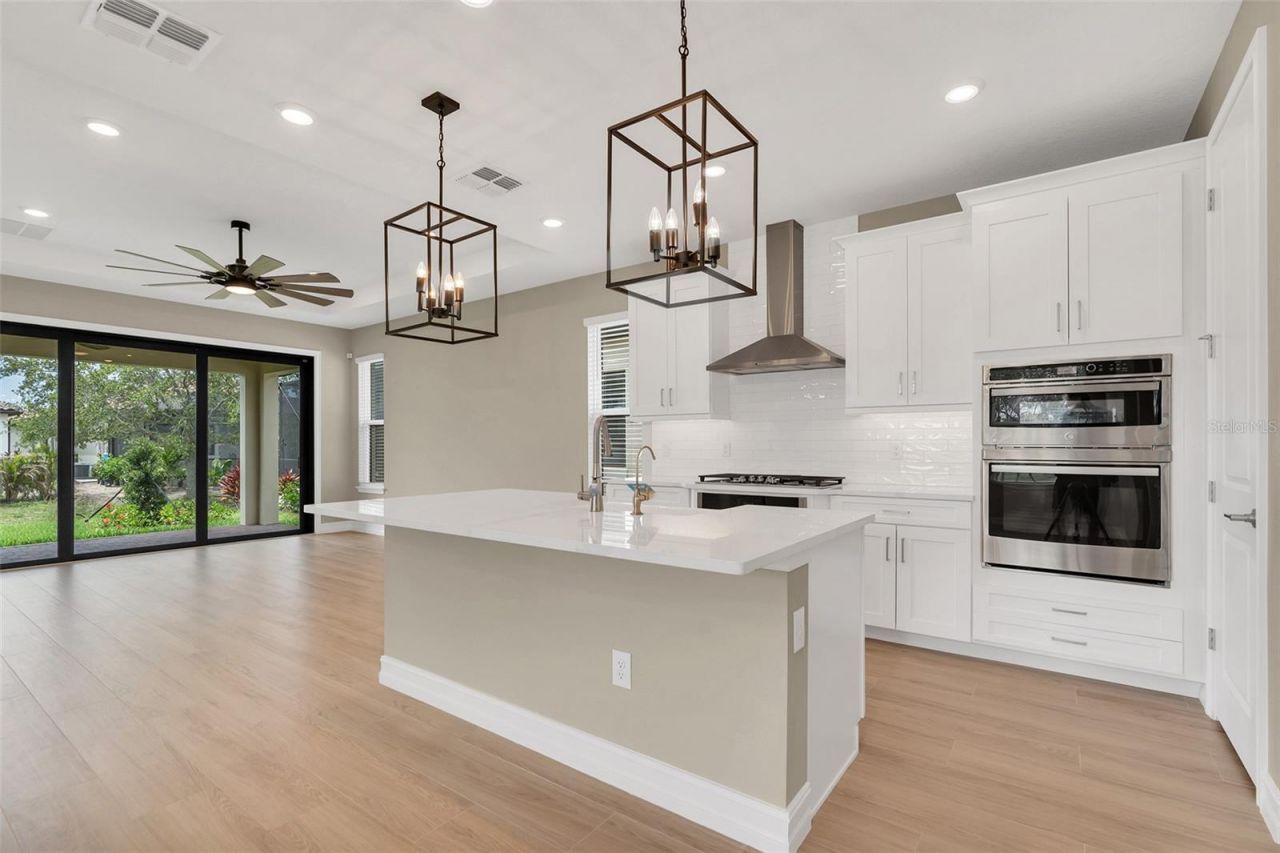 2217 6th Street E, Palmetto, FL 34221 Photo