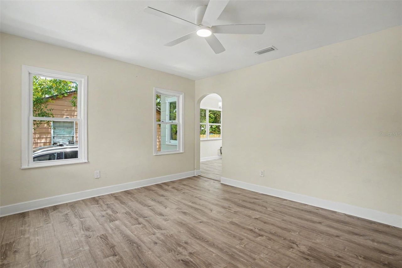 850 18th Avenue S, Saint Petersburg, FL 33705 Photo