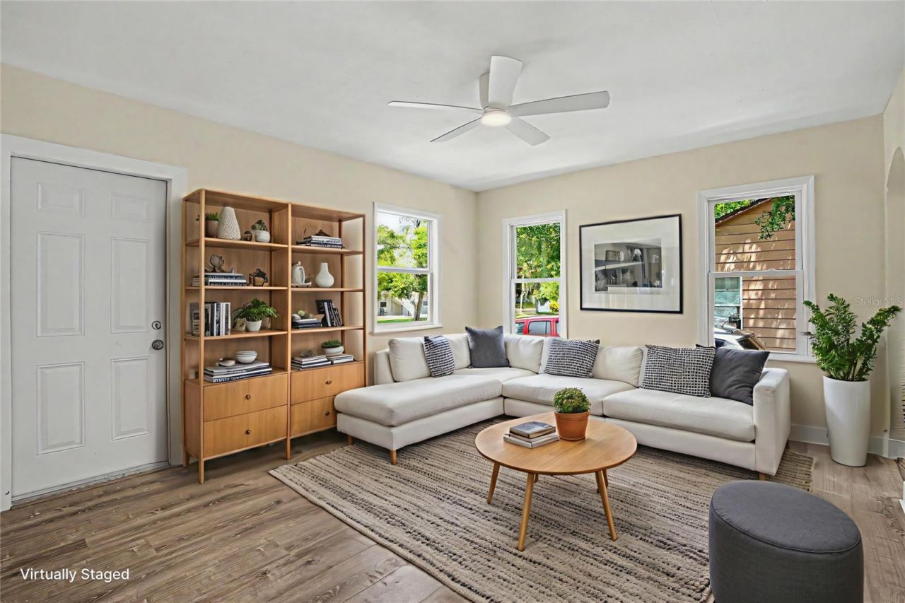 850 18th Avenue S, Saint Petersburg, FL 33705 Photo