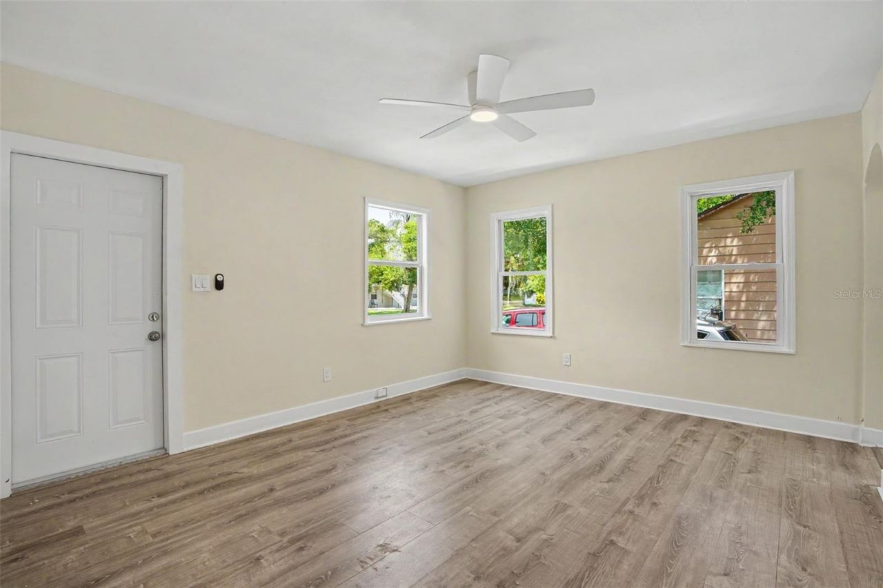 850 18th Avenue S, Saint Petersburg, FL 33705 Photo