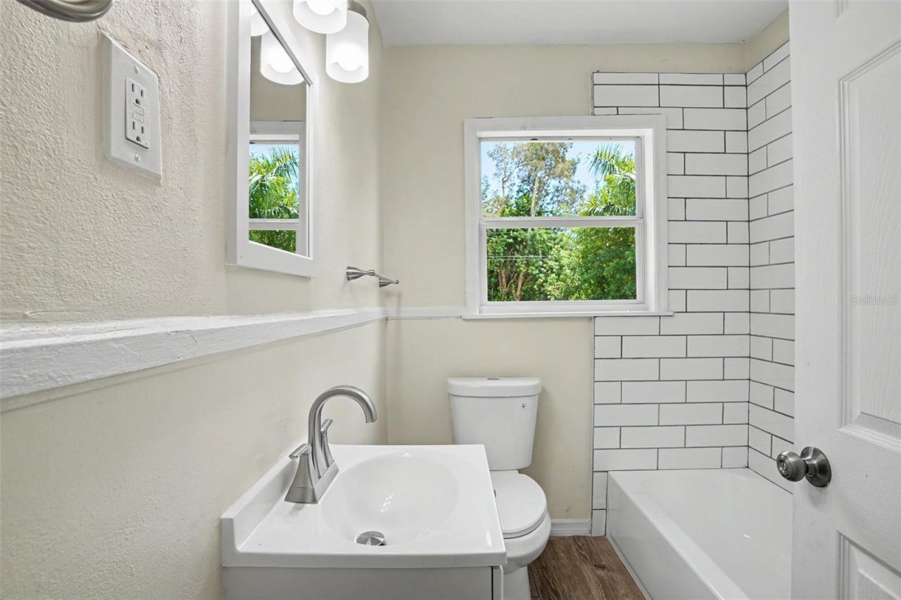 850 18th Avenue S, Saint Petersburg, FL 33705 Photo