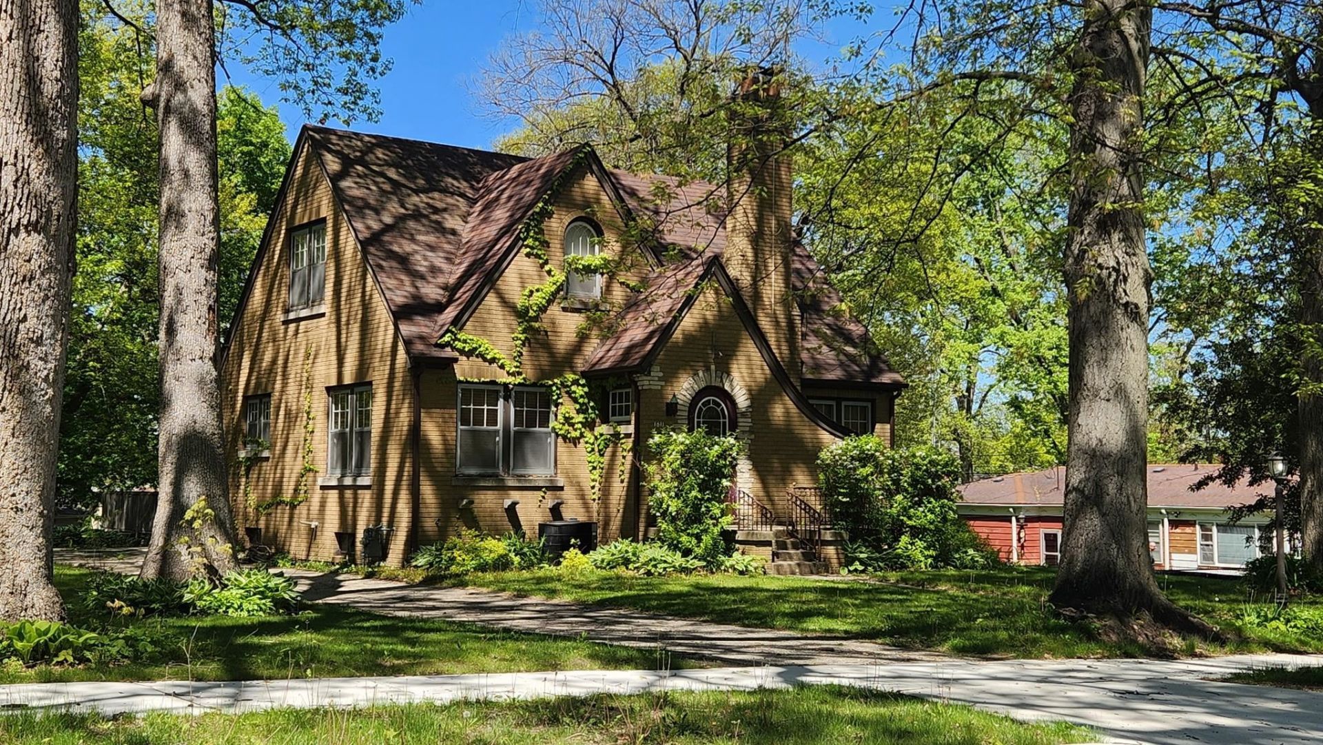 1611 Quentin Road, Rockford, IL 61108 Main Photo