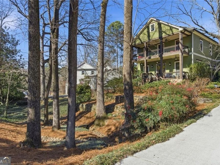 Property Image 4
