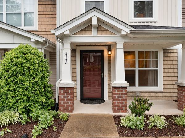 432 Shadow Glen Dr , Nashville, TN 37211