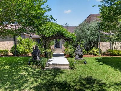 18 Old English Drive, Charleston, SC 29407