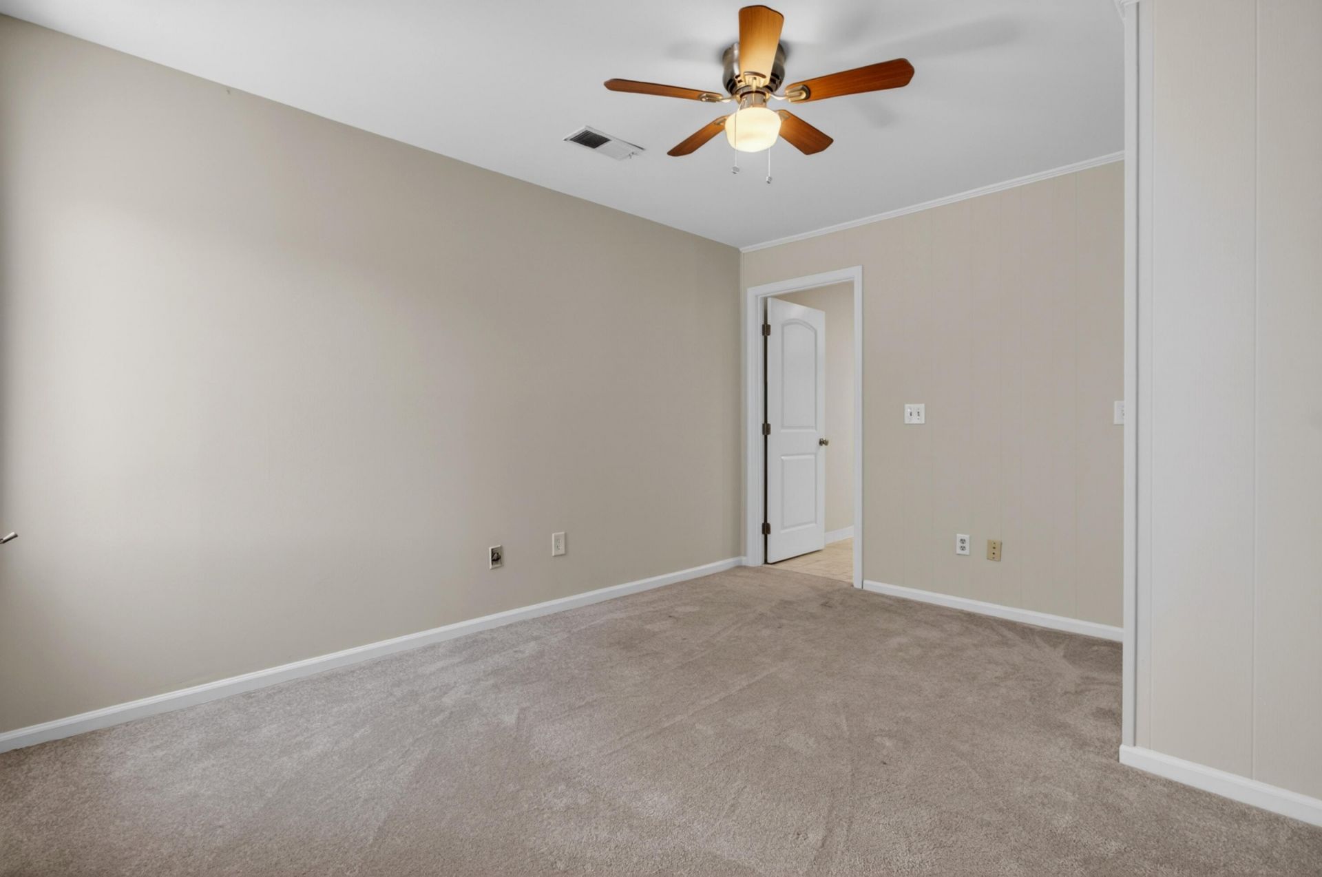 18 Old English Drive Photo 47