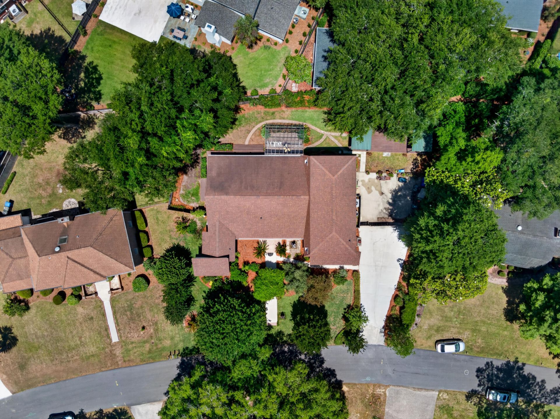 18 Old English Drive Photo 7