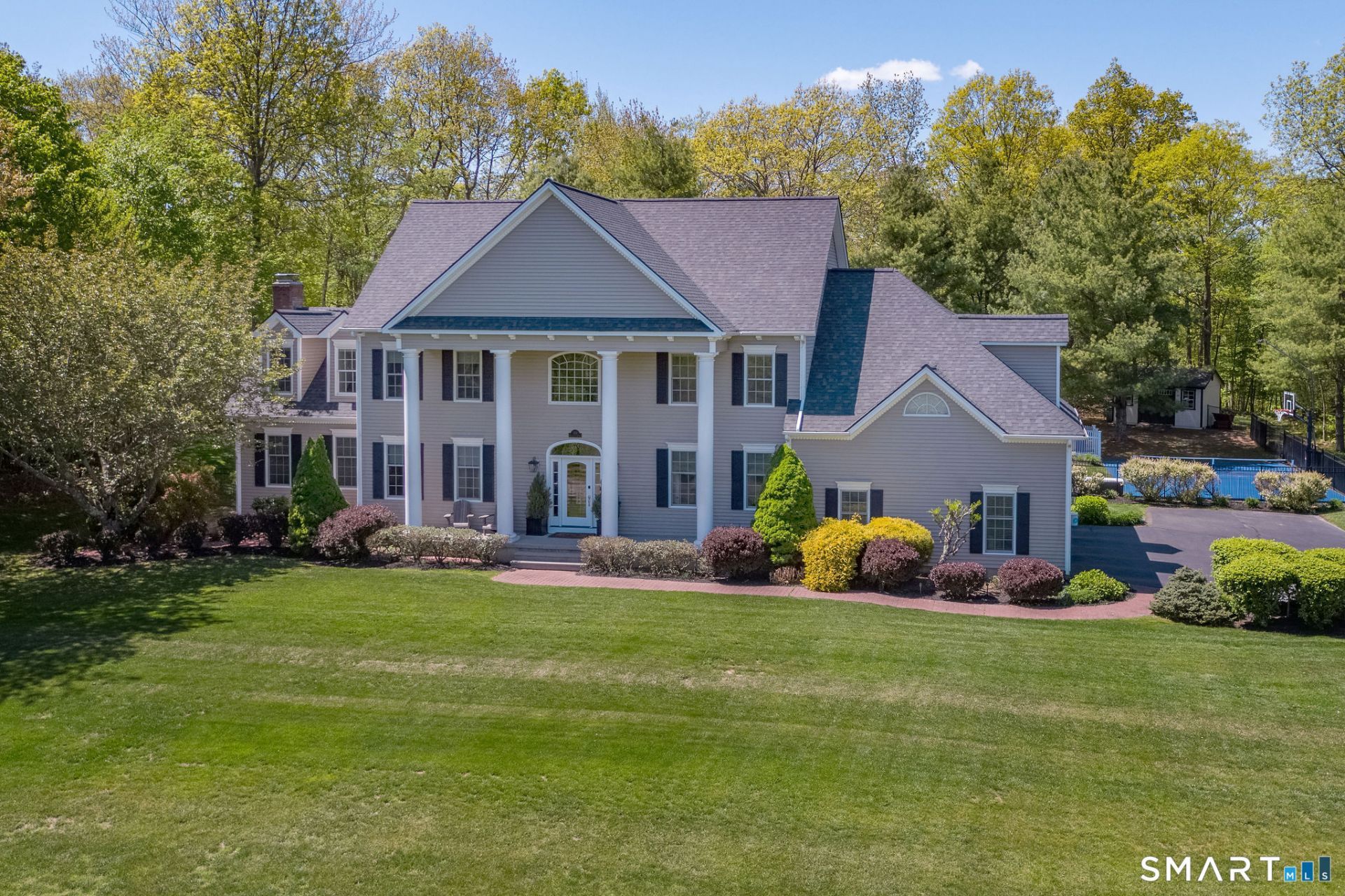 170 Devonshire, Madison, CT 06443 Main Photo